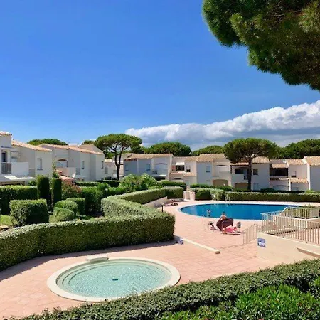 T2 Cap D'agde: Avec Piscine Et Tennis, A 100m De La - Fr-1-607-15 * Agde